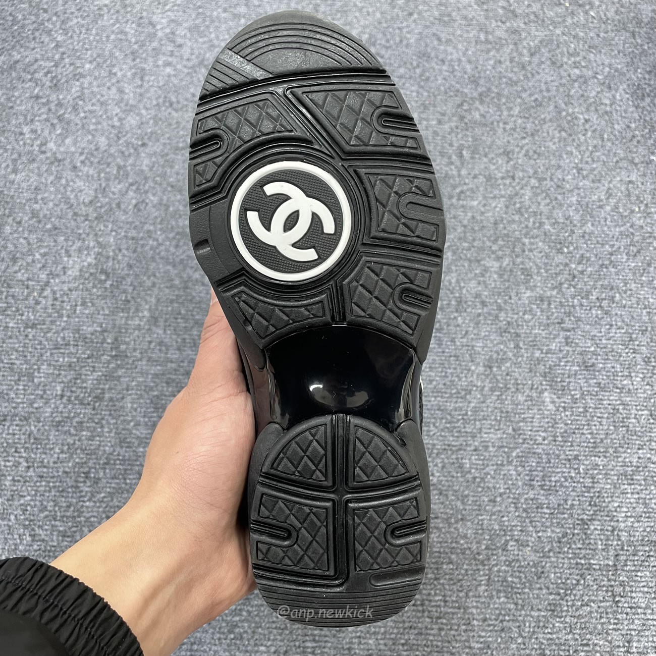 Chanel Low Top Trainer Black White G38299 Y55720 K3845 (12) - newkick.org